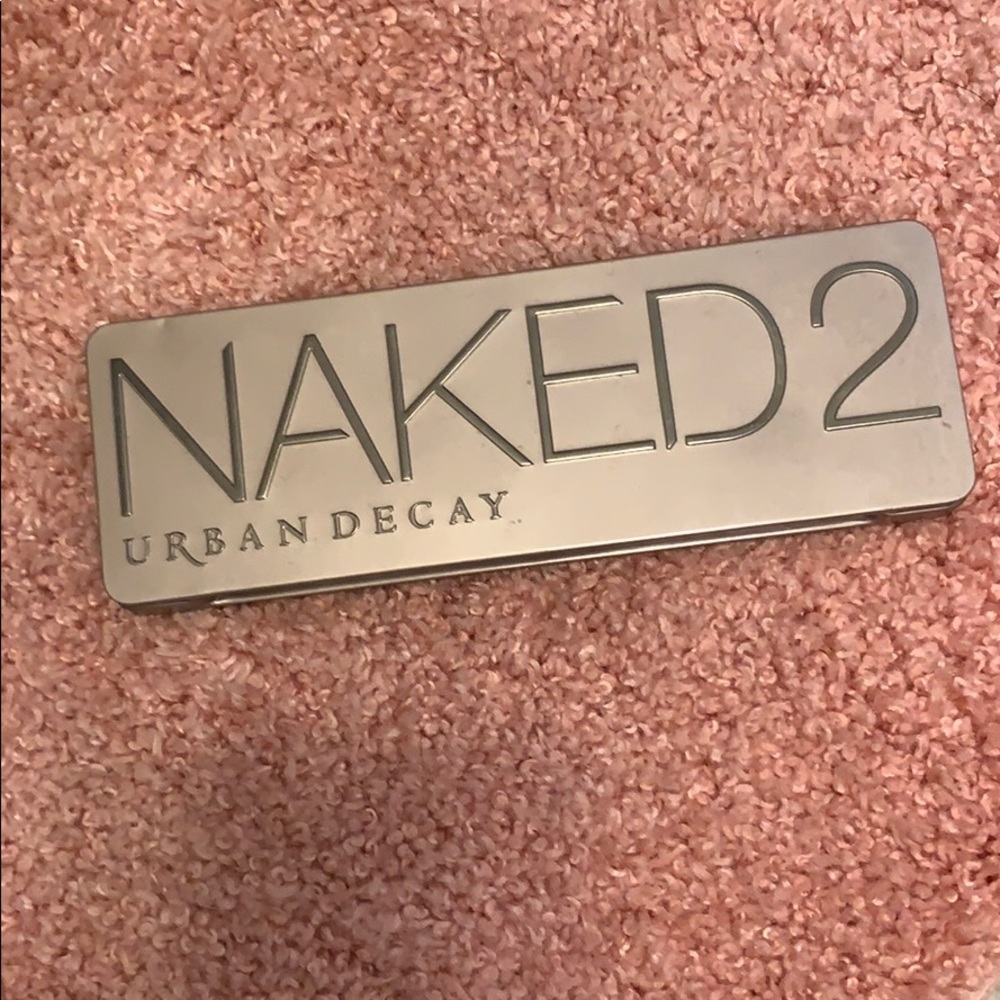 Naked 2 eye shadow palette
